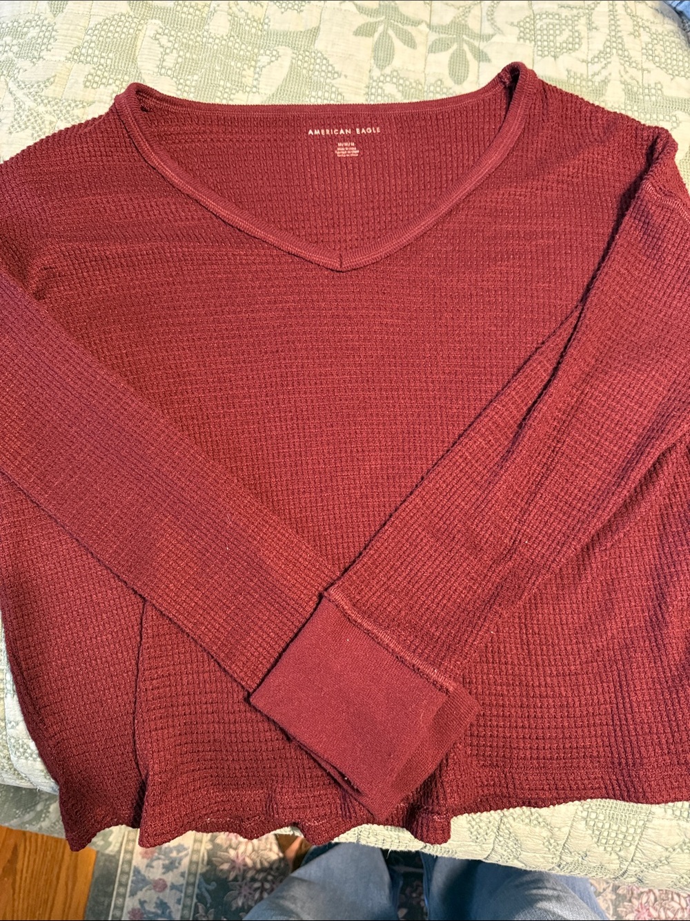 American Eagle Outfitters Women’s Maroon Waffle V-Neck Sweater